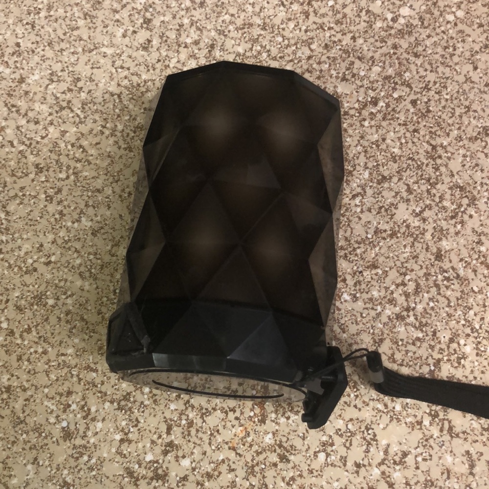 LED Bluetooth - Picture 2 of 6